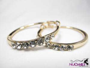 FJ0095Fashion Golden and diamond earrings