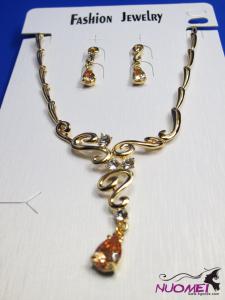 FJ0110Golden chain necklace and earrings jewelry