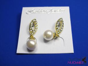 FJ0129Fashion Golden and diamond earrings