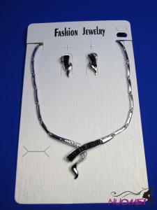 FJ0258White chain necklace and earrings jewelry