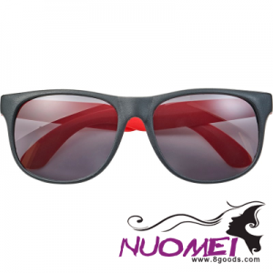 B0504 SUNGLASSES in black and Red