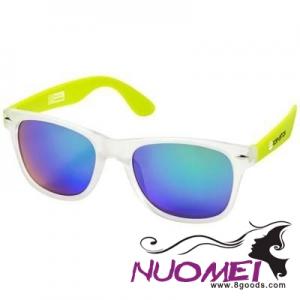 B0532 CALIFORNIA EXCLUSIVELY DESIGNED SUNGLASSES in Lime-transparent